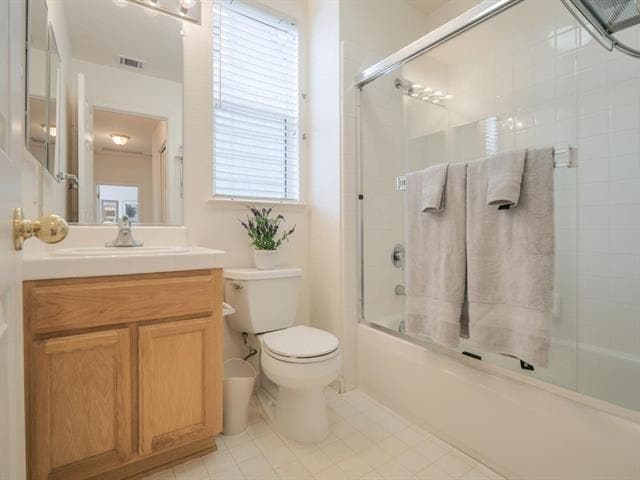 shared bathroom - 131 Robinson Ln