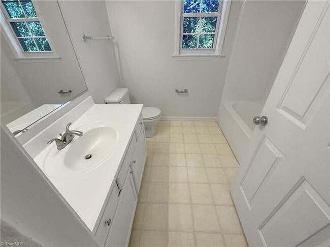 Building Photo - 7395 Cortney Glen Ln