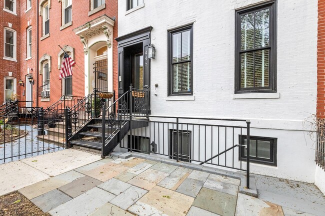 Building Photo - 448 M St NW