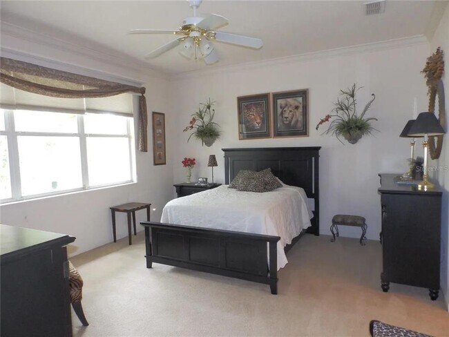 Building Photo - 107 Heron Point Way