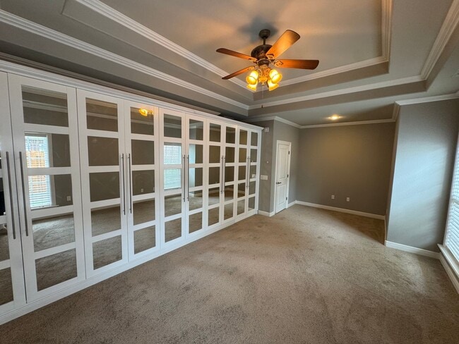 Building Photo - 407 Lyndal Ln