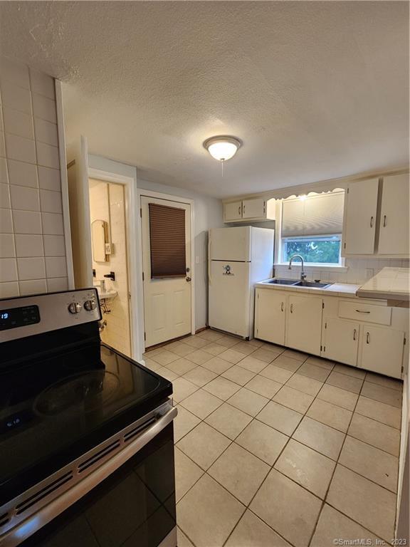 Building Photo - 134 Fowler Ave Ext