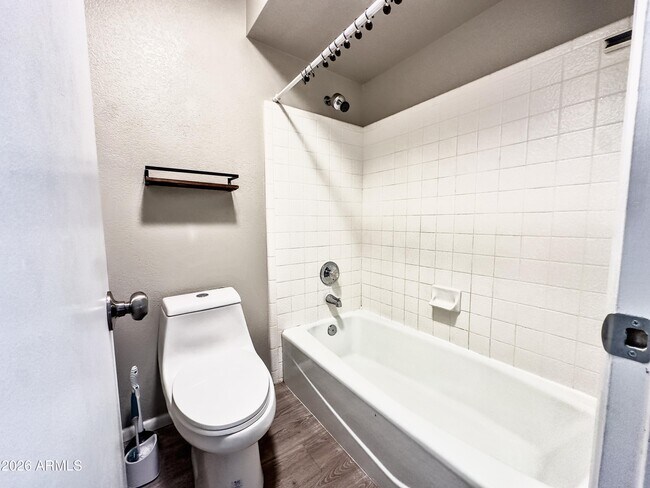 Building Photo - 2444 N 62nd St