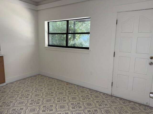 Building Photo - 1706 Riggins Rd
