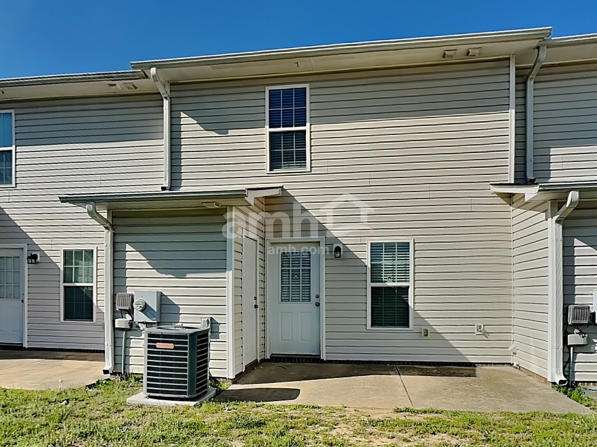 Building Photo - 79 Wolf Creek Ln