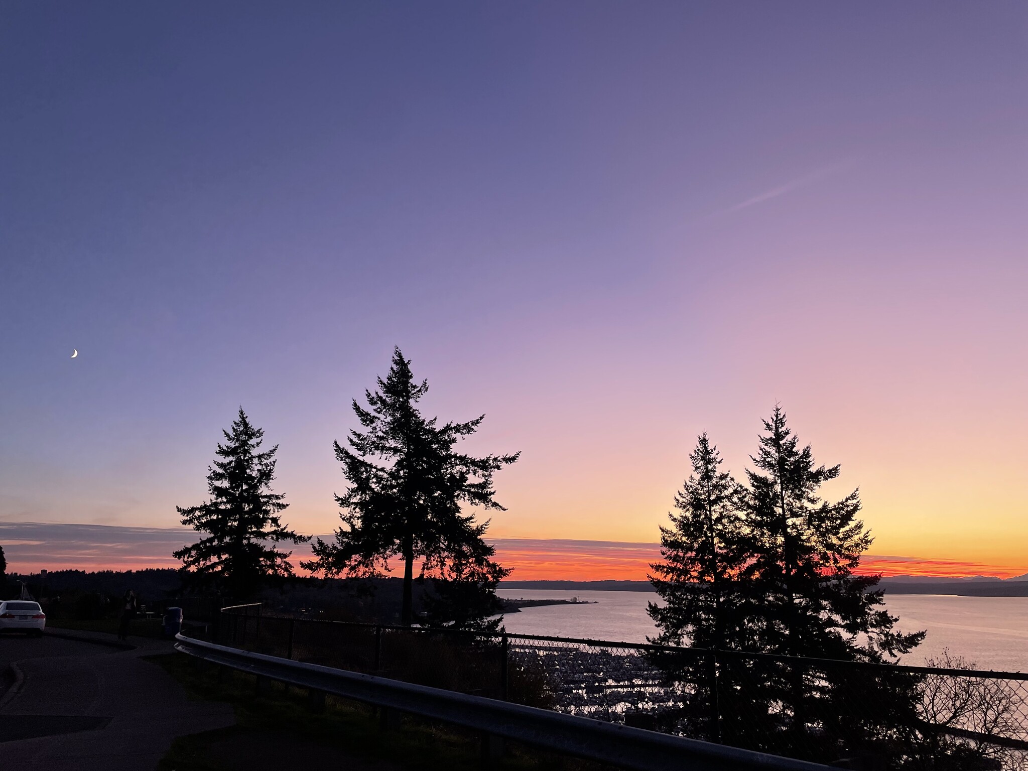 Ballard Beaches & Parks 10-15 mins - 4345 4th Ave NW