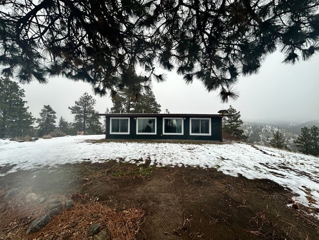 Building Photo - Cozy 1-Bed Cabin on 30 Private Acres – Incredible Views & Outdoor Access