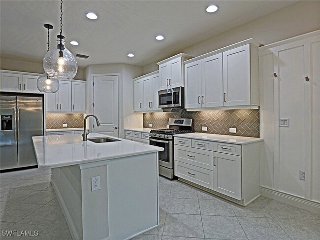 Building Photo - 7652 Cypress Walk Dr