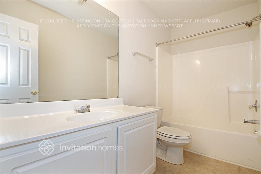 Building Photo - 3417 Hunting Wood Ct