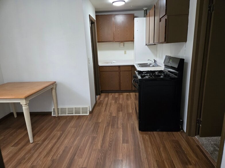 Kitchen 1 - 2725 Soo Marie Ave