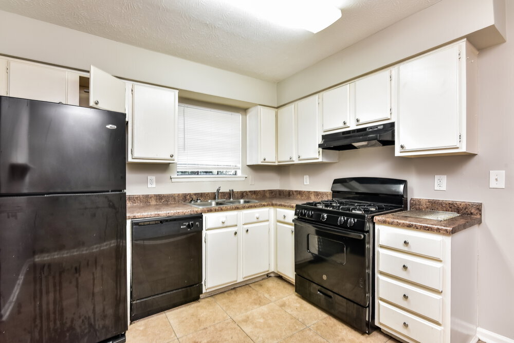 Building Photo - 4723 Old Highgate Entry