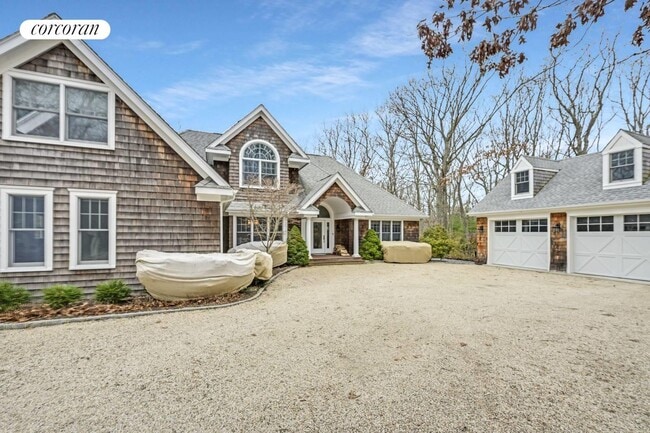 Building Photo - 12 Northview Dr