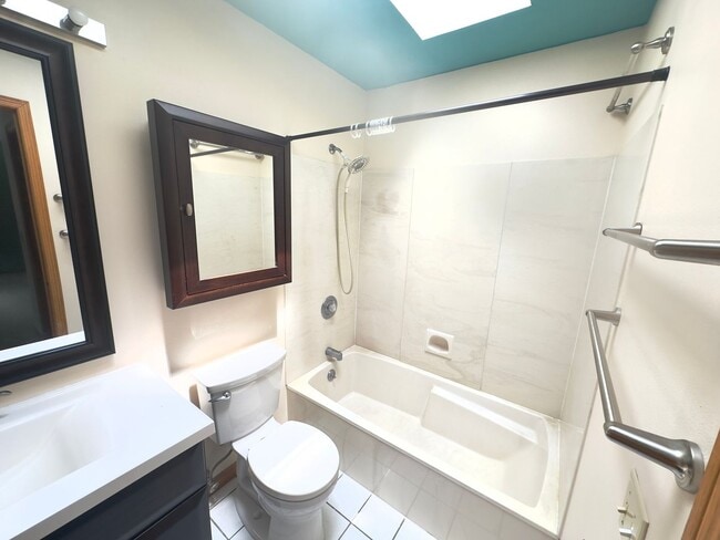 Building Photo - 2506 Scenic Ridge Dr