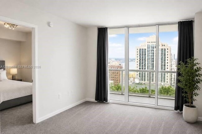 Building Photo - 50 Biscayne Blvd