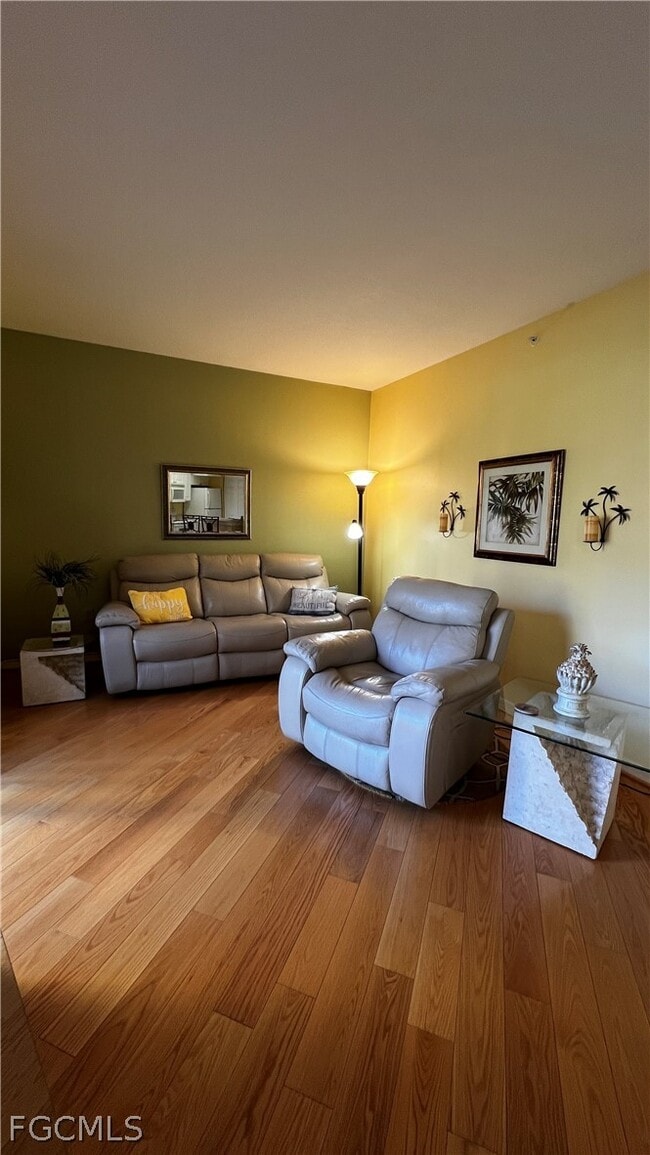 Building Photo - 11400 Ocean Walk Dr