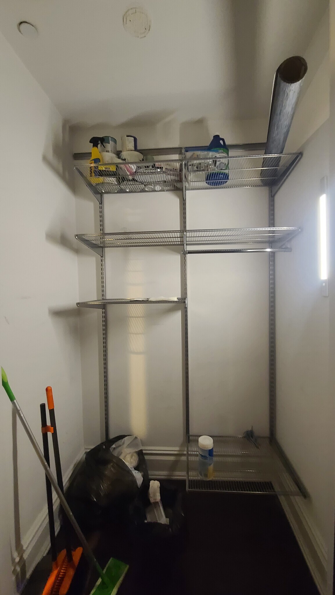 Building Photo - 3121 Central Ave