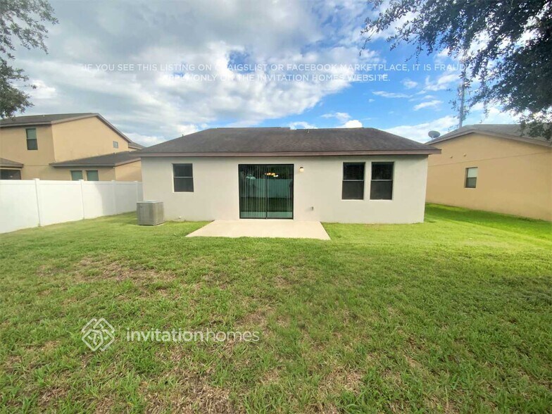 Building Photo - 961 La Mirada Ct