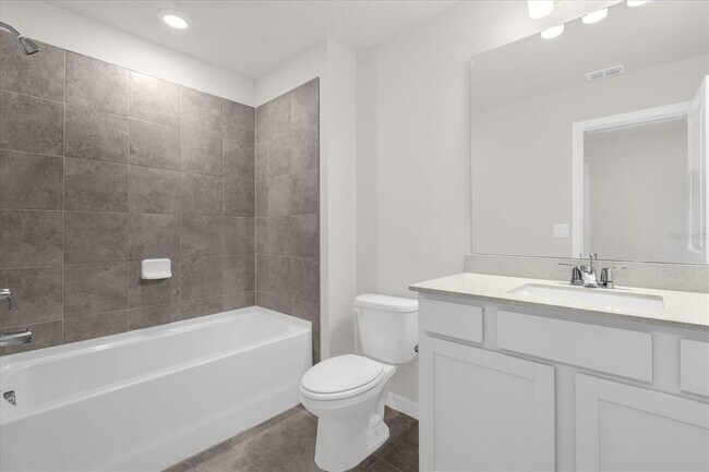 Building Photo - 16246 Merry Aly