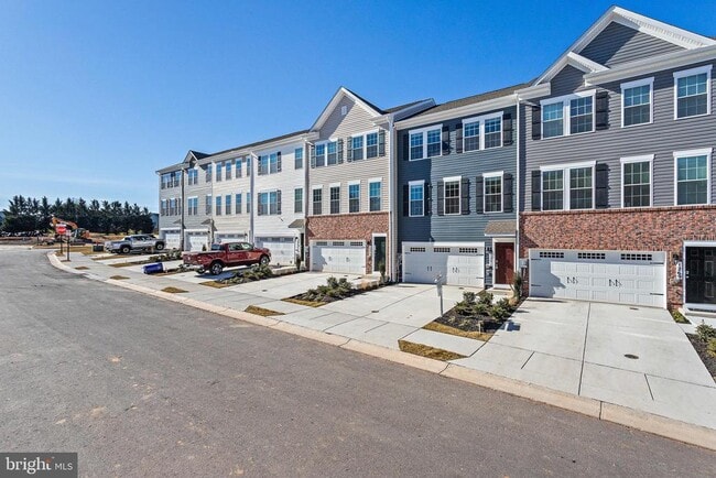 Building Photo - 1271 Apollo Dr