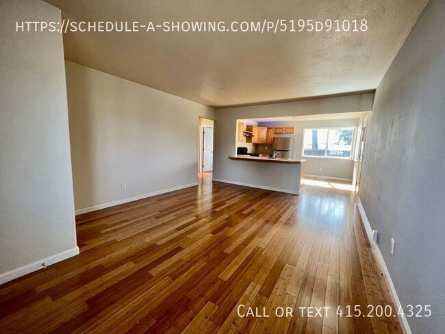 Building Photo - 3024 Talcott Ave