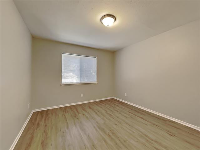 Building Photo - 5525 Fox Hill Ln