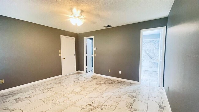 Building Photo - 6807 Galle Ct