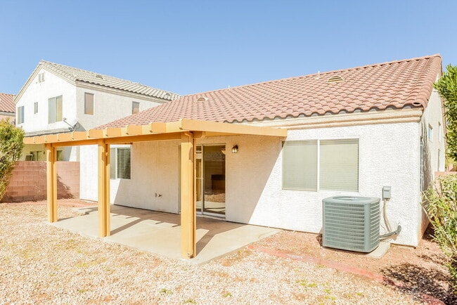 Building Photo - 2117 Port Antonio Ct