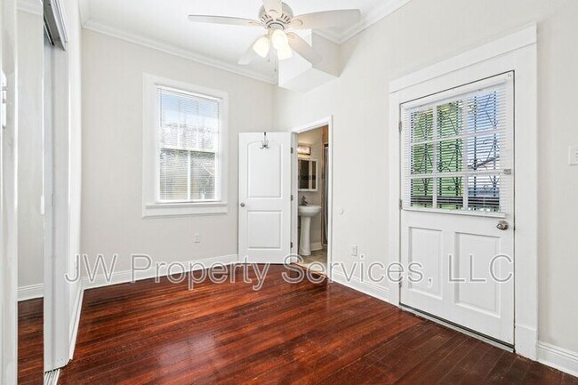 Building Photo - 1236 Alvar St