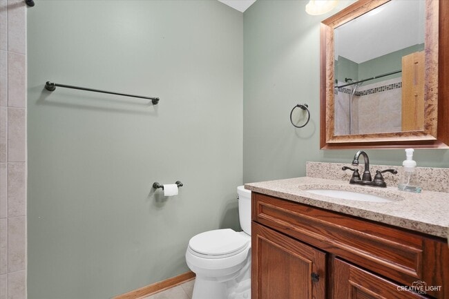 Building Photo - 38W199 Heatherfield Dr