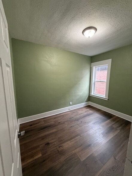 Building Photo - 7263 Senator St