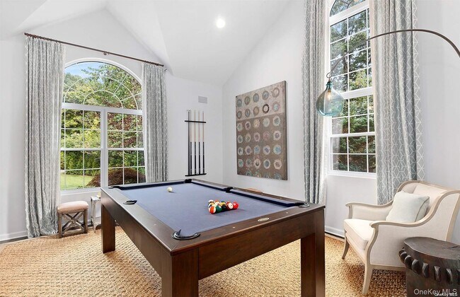 Building Photo - 1 Blueberry Ln