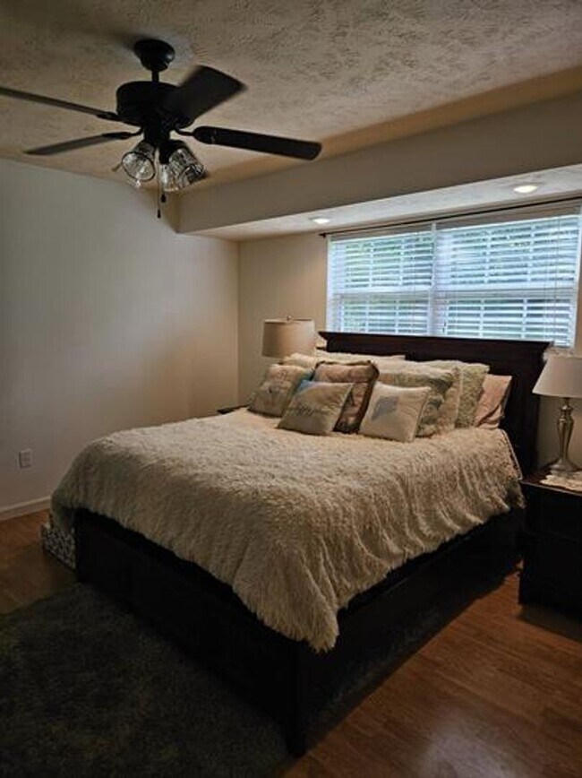 Building Photo - 1883 Powder Branch Rd