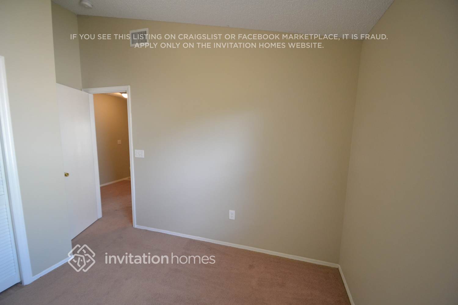 Building Photo - 6233 Vintage Dr