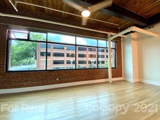 Building Photo - 310 Arlington Ave