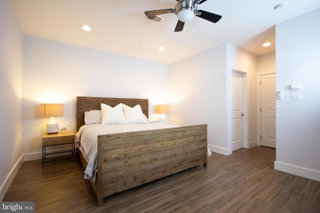 Building Photo - 738 N 19th St