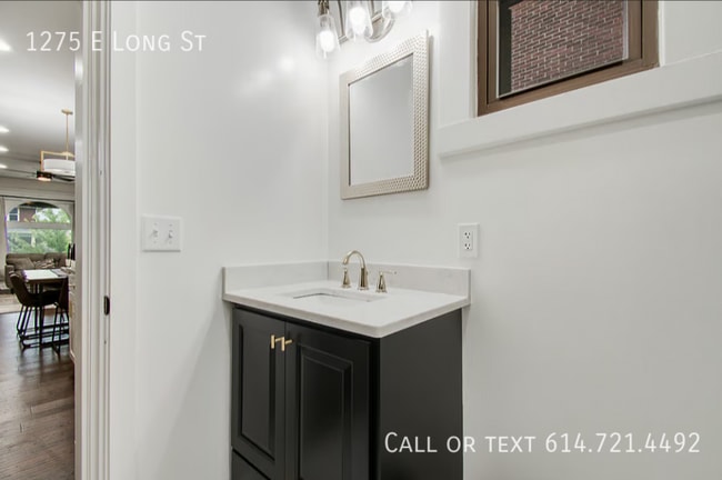 Building Photo - 1275 E Long St