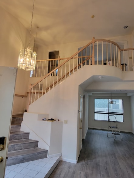 Building Photo - 5116 Lady Di Way