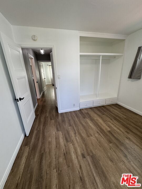 Building Photo - 446 N California St