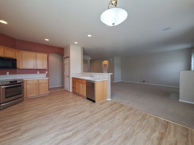 Building Photo - 1506 Desert Springs Ave