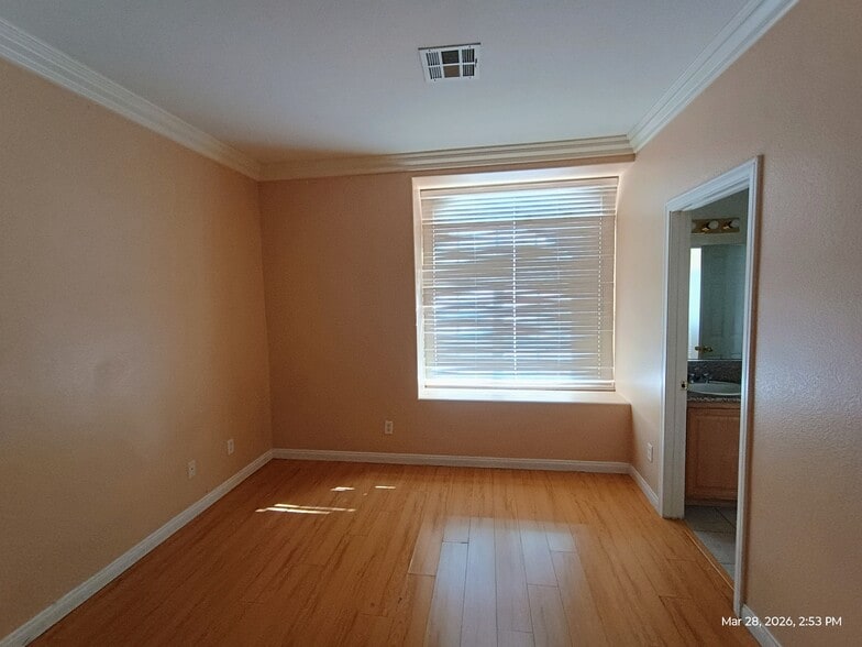 Building Photo - 2695 Rimpacific Cir