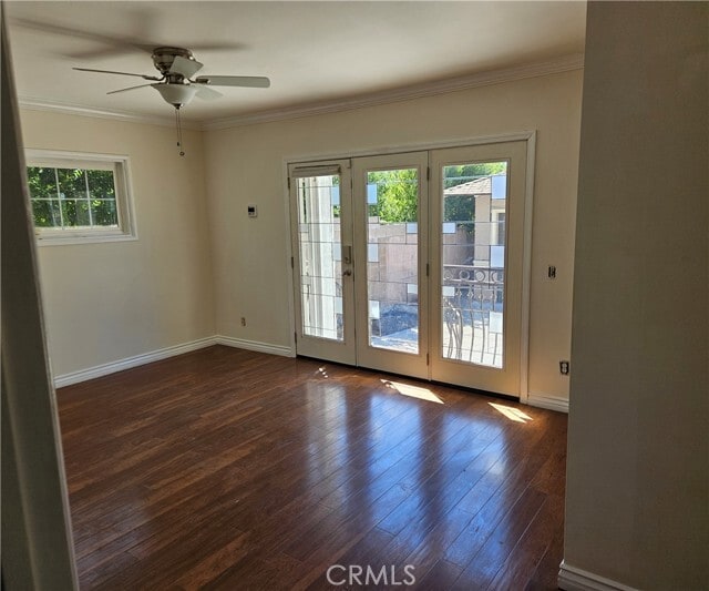 Building Photo - 402 E Cypress Ave