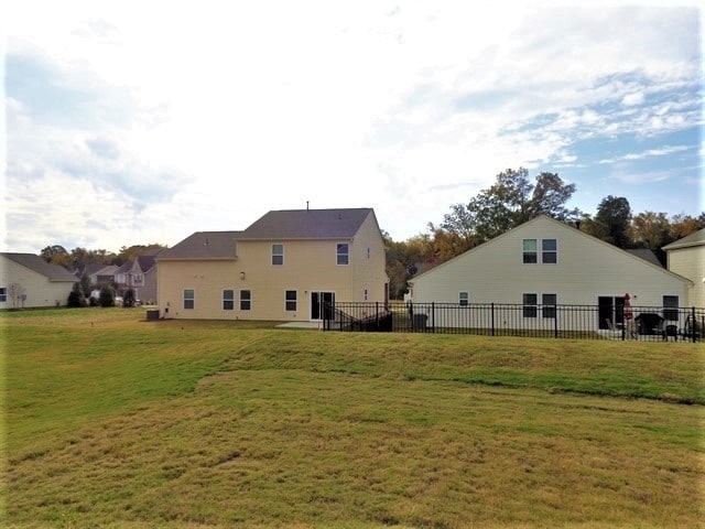 Building Photo - 15141 Taylor Ridge Ln