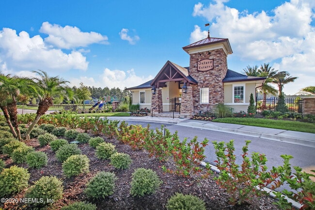 Building Photo - 209 Manor Ln