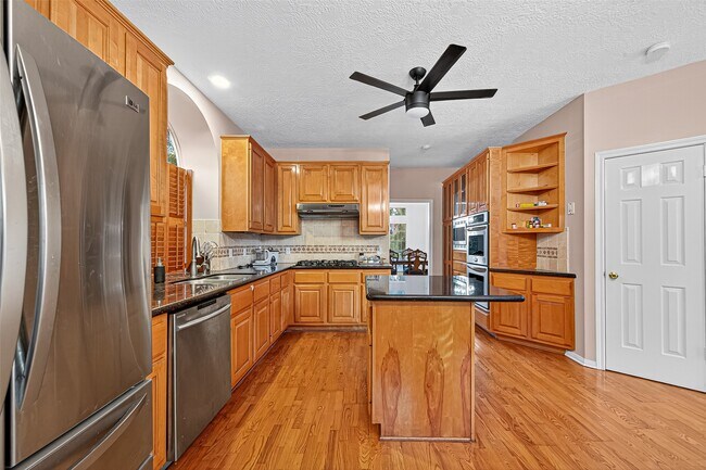 Building Photo - 602 Johnson Ln