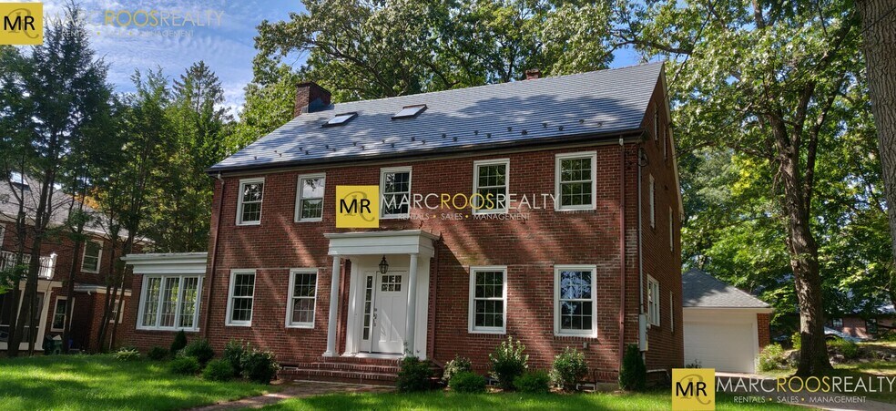 Building Photo - 30 Gammons Rd