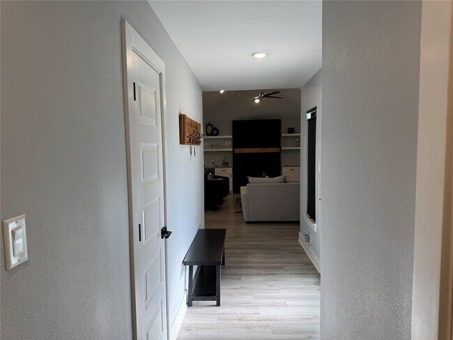 Building Photo - 14413 Celestial Ln