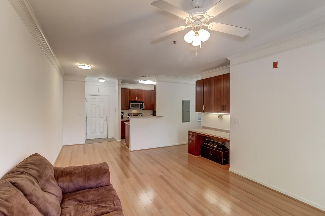 Building Photo - 1755 Central Park Rd