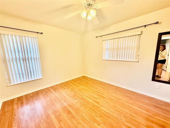 Building Photo - 2161 SW 41 Ln