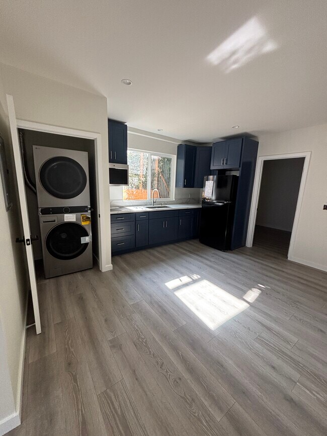 Kitchen/Laundry - NASA Living LLC