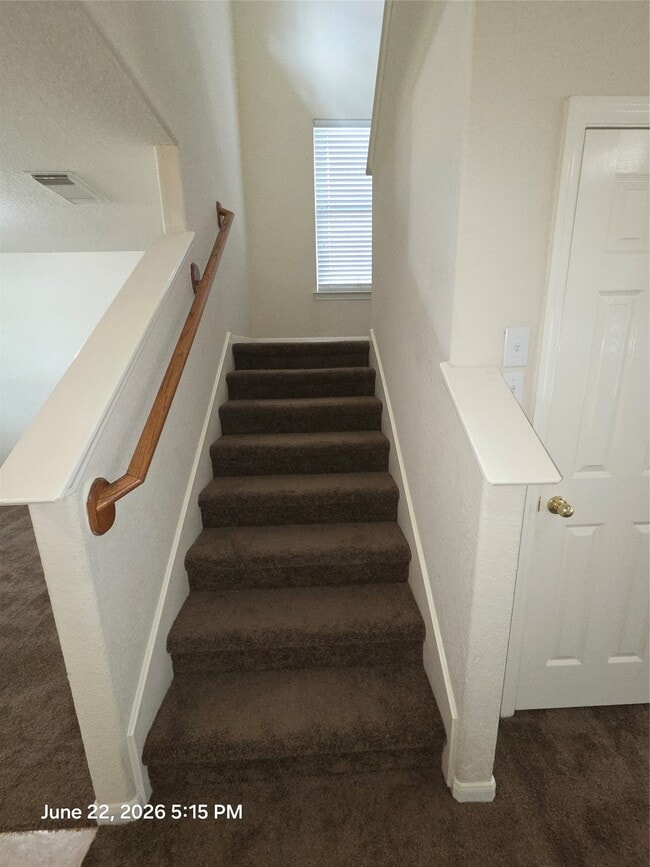 Building Photo - 17711 Barton Point Ln